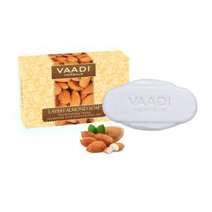 Мыло аюрведическое "Роскошный миндаль" - (Lavis Almond Soap Skin Rehydrating Therapy) Vaadi Herbals - 75 г.